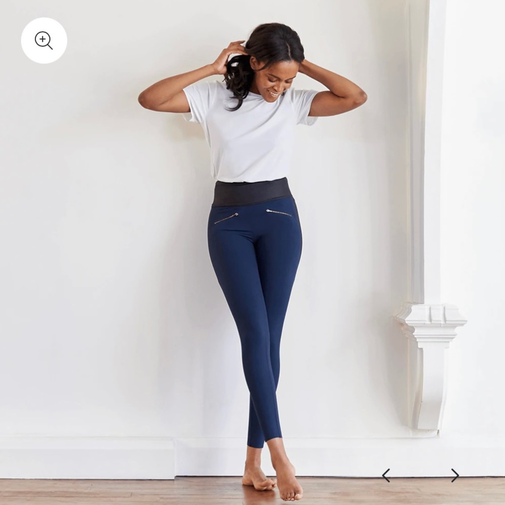 Throw it higher ADAY leggings